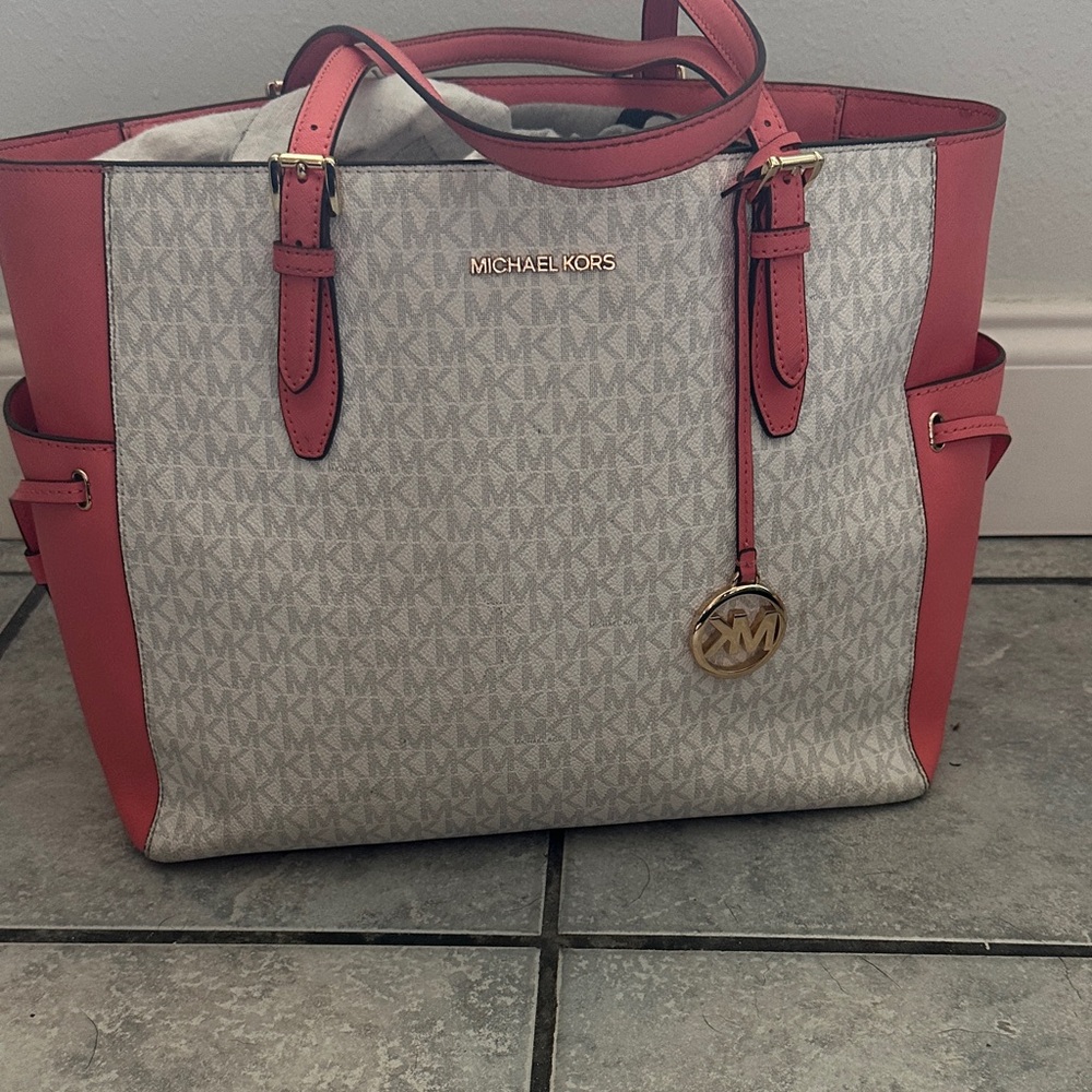 Michael Kors Red and Cream Tote Bag